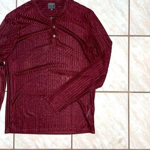 Guess Long-Sleeve Maroon Top